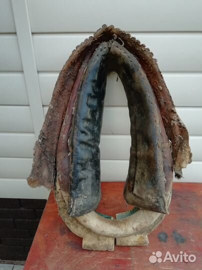 Хомут для лошади. Старина