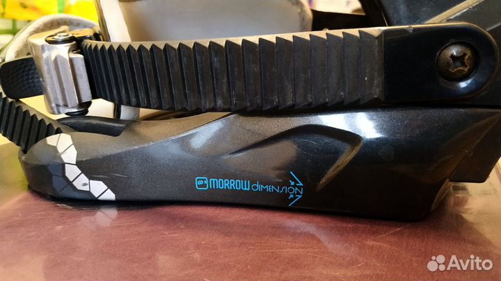 Сноуборды Black Fire 156 и Black Hole 165 с крепам