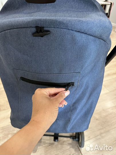 Прогулочная коляска трость babyton