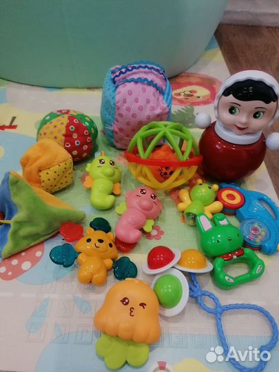 Погремушка неваляшка