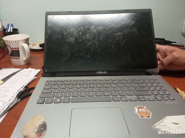 Ноутбук Asus, модель F509F