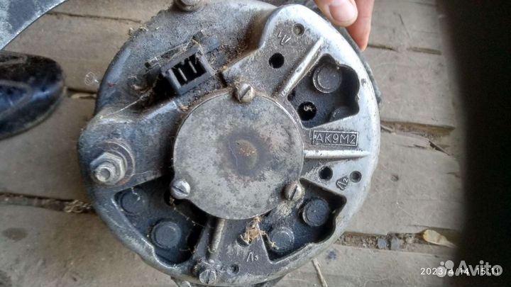 Генератор на паз газ 12 в, 90 а