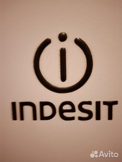 Холодильник Indesit ST-145.028