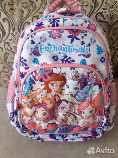 Рюкзак школьный