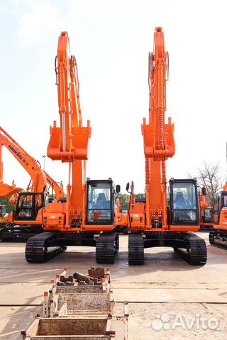 Гусеничный экскаватор Lonking CDM6225N, 2023