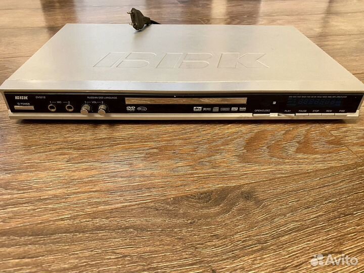 DVD плеер BBK