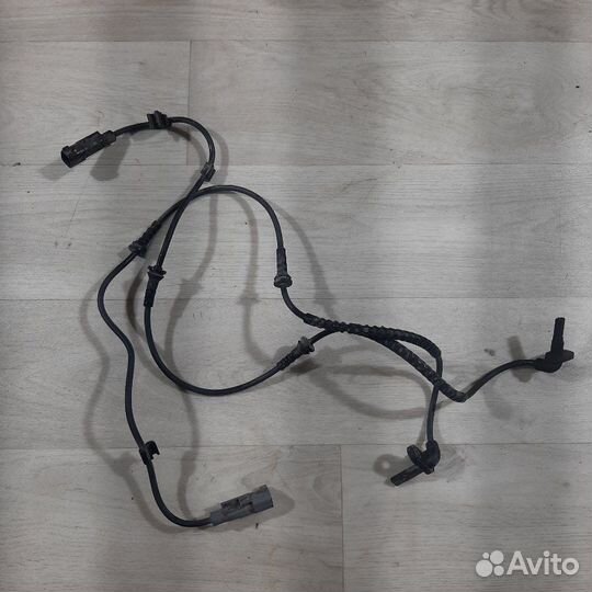 Датчик ABS передний Chevrolet Aveo T300 2012