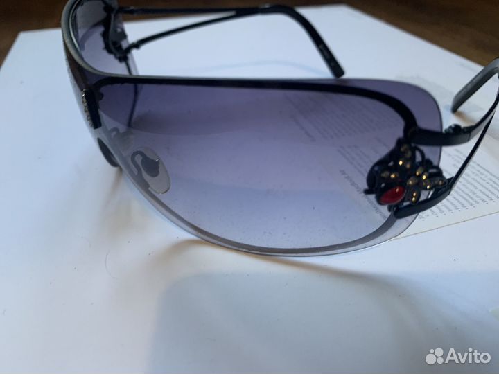 Солнцезащитные очки