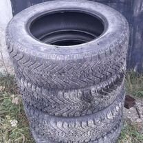 Goodyear UltraGrip 195/65 R15