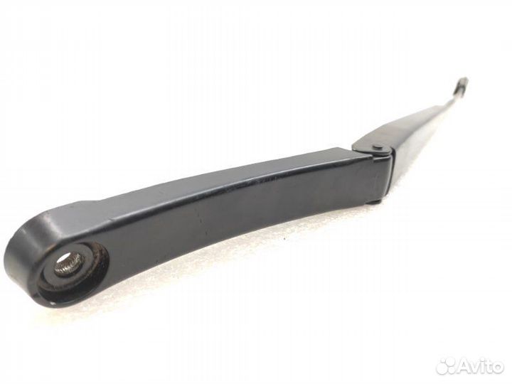 Поводок стеклоочистителя передний левый Volkswagen