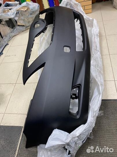 Бампер передний Toyota Camry 40