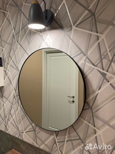 Зеркало настенное круглое в раме 70 см