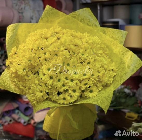 Букет с хризантемами «Улыбка Фортуны»