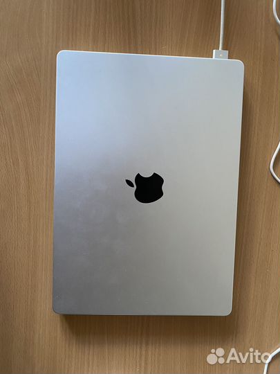 Macbook pro m1pro 14