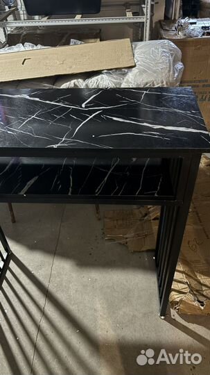 Консольный столик