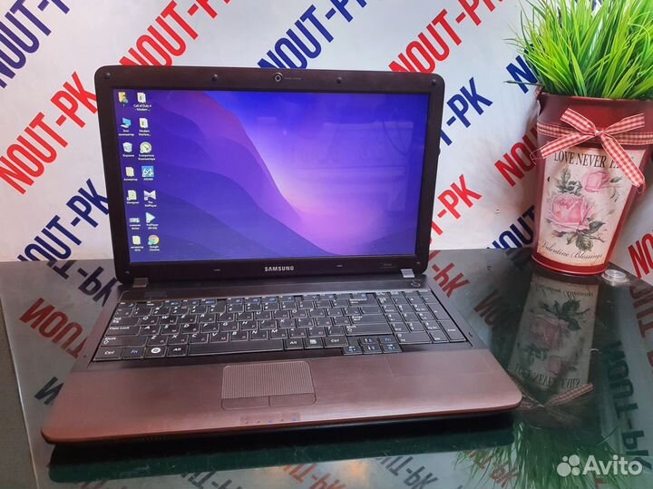 Ноутбук Samsung core i3/6гб/ssd диск/A65