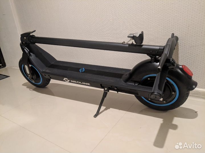 Электросамокат Neoline T28