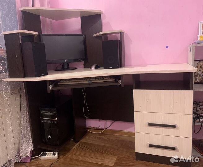 Компьютерный столик бу