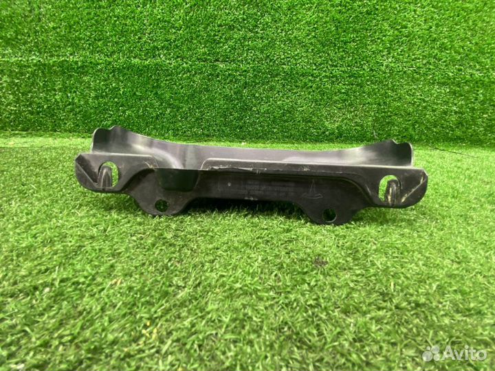 Крышка замка задней двери Tesla Model X 6311