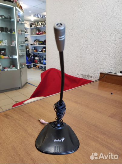 Микрофон Genius