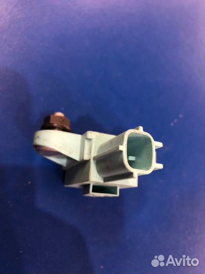 Датчик удара Audi A6 C6 3.2