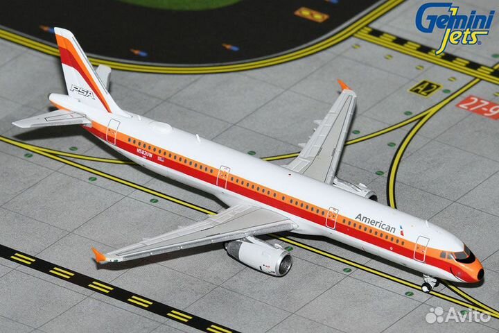 Модель самолета 1/400 Airbus A321 "PSA"