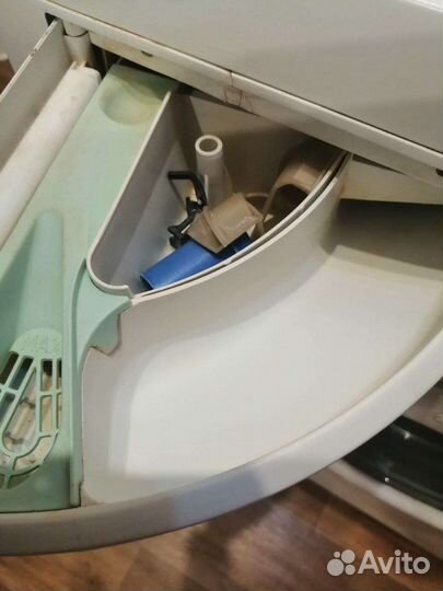 Стиральная машинка б/у ariston на запчасти