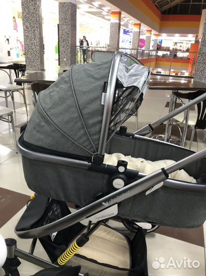 Коляска 2 в 1 как новая