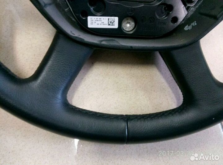 Продаю руль на Mercedes Benz, w221