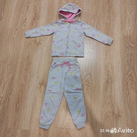 Одежда для девочки, 110 размер
