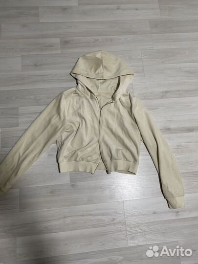 Женская велюровая кофта