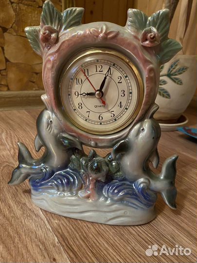 Настольные часы