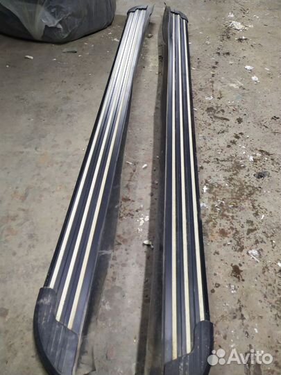 Пороги подножки алюминиевые