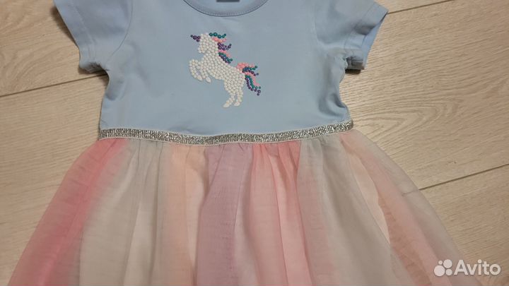 Платье с единорожкой