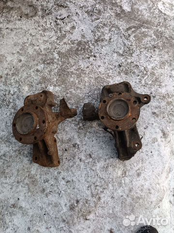 Кулак поворотный передний sprinter w906 спарка