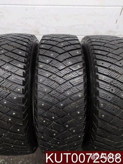 Goodyear UltraGrip Ice Arctic SUV 215/65 R17 107U