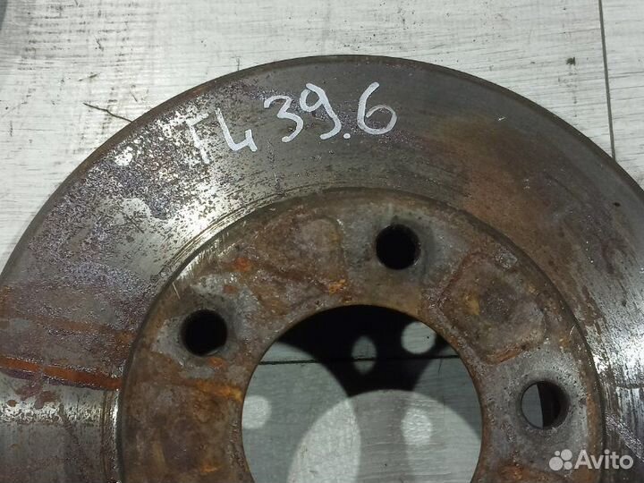 Тормозной диск передний Bmw 525I E39 M54B25