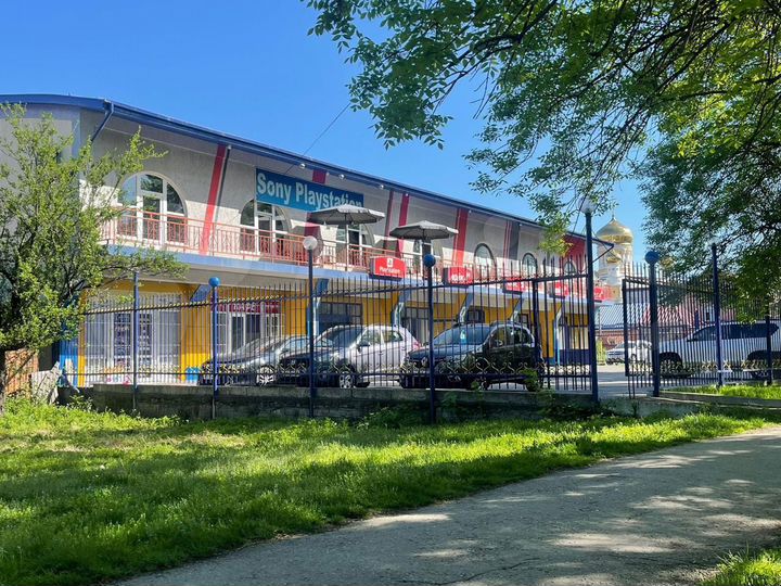 Здание, 754 м²