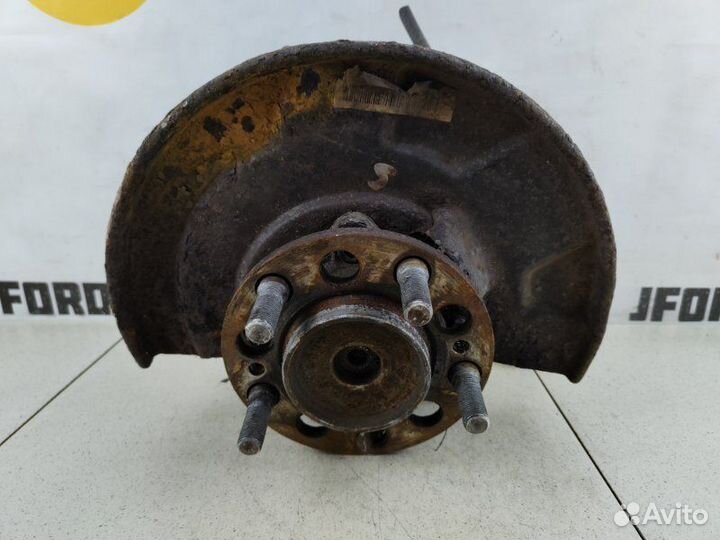 Кулак поворотный передний правый Ssangyong Kyron