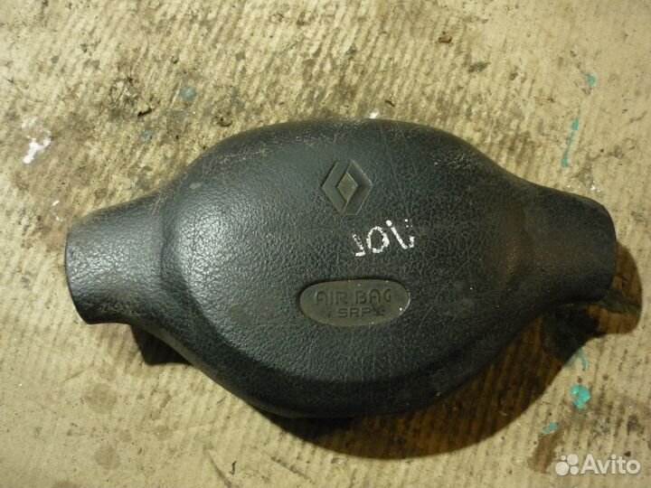 Подушка безопасности Логан