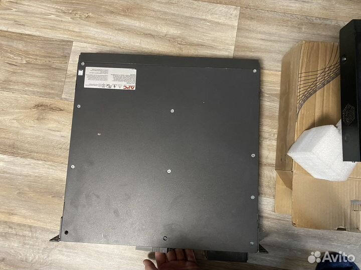 Бесперебойник sc 1000