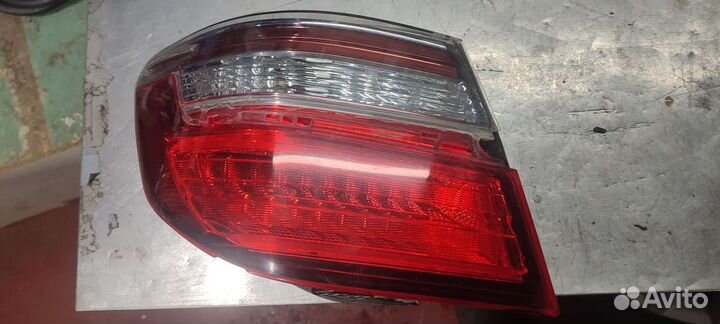 Фара задняя левая камри 50 оригинал