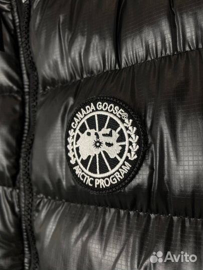 Жилетка canada goose черная