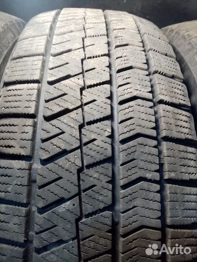 Bridgestone Blizzak VRX2 185/65 R14 86Q