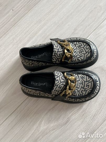 Туфли для девочки