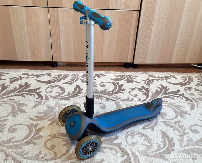 Самокат детский трехколесный складной Globber