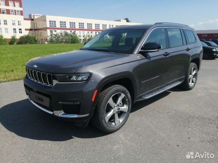 Jeep Grand Cherokee 2022 багажник