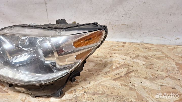 Фара левая Lexus LS 4 2010-2012 8118550550