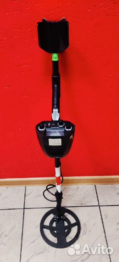 Металлоискатель Deko