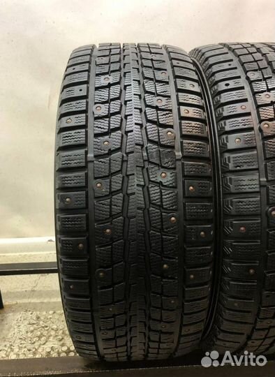 Dunlop SP Winter Ice 01 215/55 R16 99W